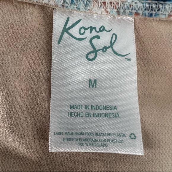 NWT Kona Sol Blue Pink Swimsuit Bikini Top And Bottom Set Size Medium Women’s - Picture 2 of 8